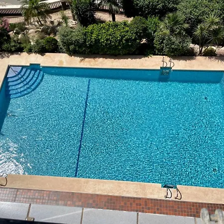 Colon Apartment